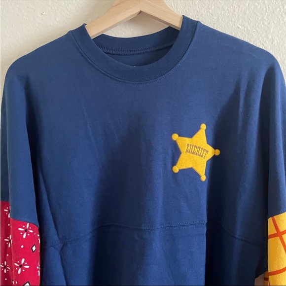 Disney Spirit Jersey Woody Howdy Partner 25th Anniversary - Small - Picture 6 of 10